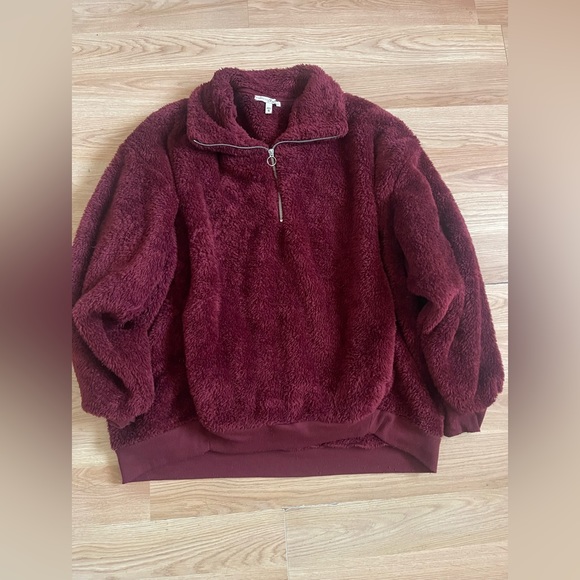 Express Sweaters - Express sherpa pullover